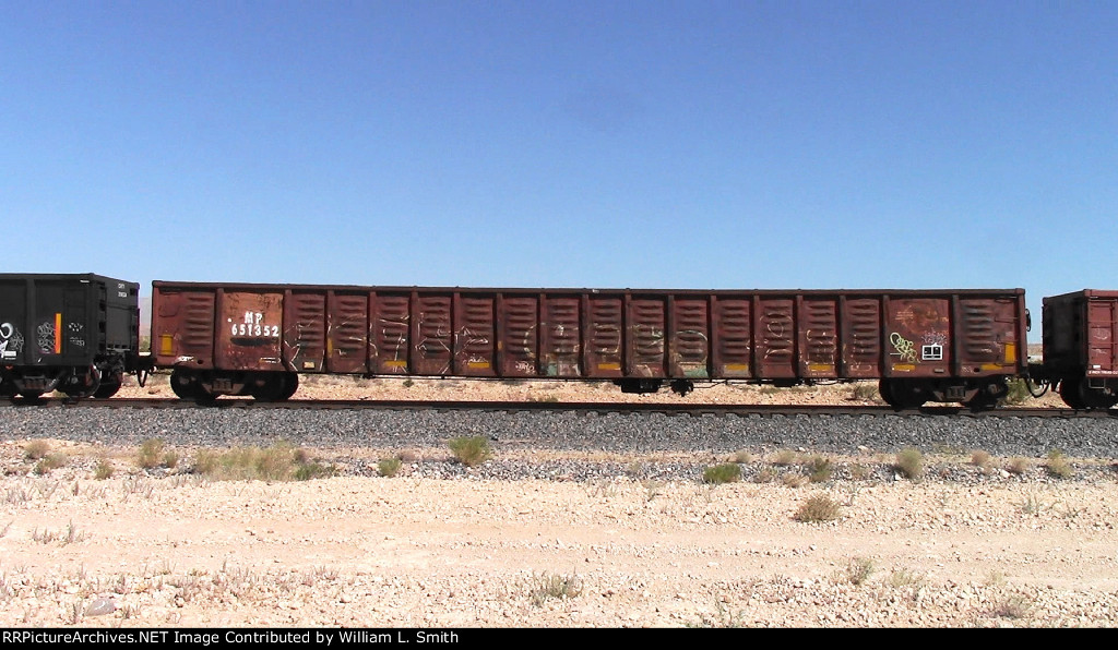 EB Manifest Frt at Erie NV W-Pshr -45